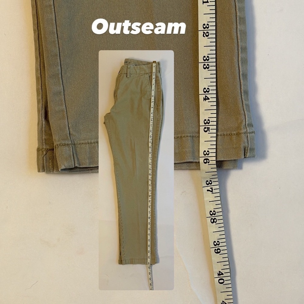 Old Navy Mens Ultimate Slim Built-In Flex Chino Pants Khaki Tan 30x30 Stretch - Picture 7 of 10